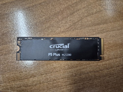 Crucial plus 1tb - p5,